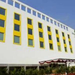 Lemon Tree Hotel Shimona Chennai